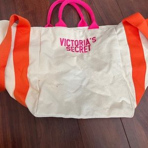 Victoria Secret weekender bag